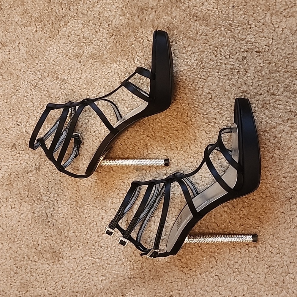 Stuart Weitzman Satin Crystal Embellishments Heels